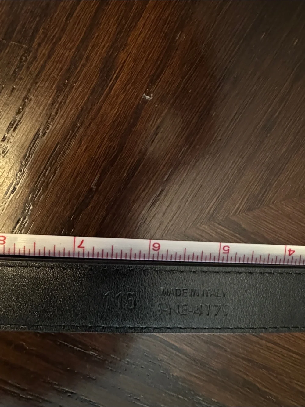 Non brand belt and sunglasses